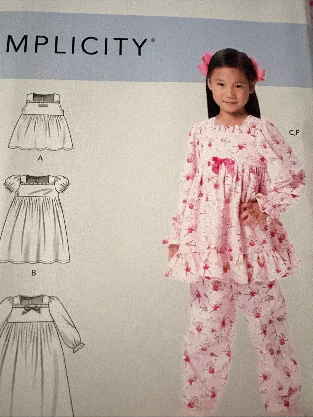 BN UNCUT SIMPLICITY 9204 A CHILDREN PAJAMAS SEWING PATTERNS